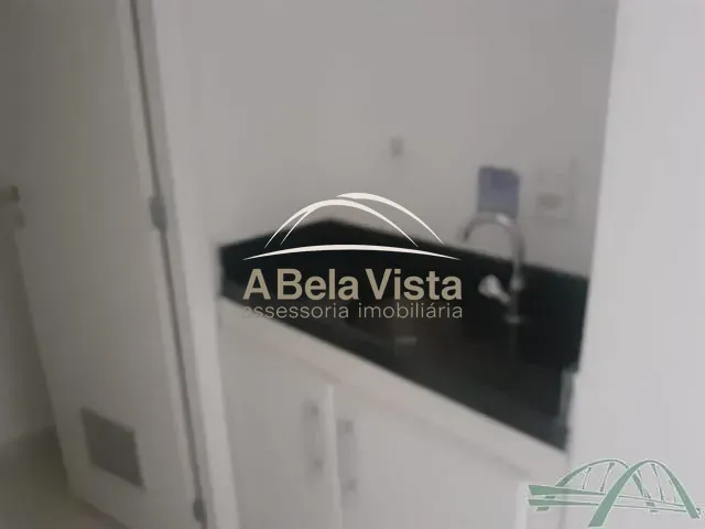 Sala à venda, no bairro Continental em Osasco