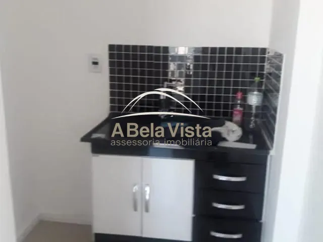 Sala à venda, no bairro Vila Yara em Osasco