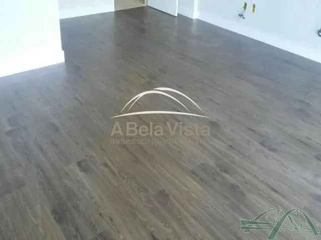 Sala à venda, no bairro Vila Yara em Osasco