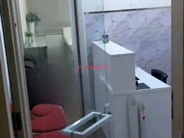 Sala à venda, no bairro Centro em Santo André