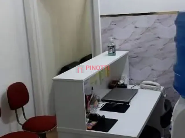 Sala à venda, no bairro Centro em Santo André