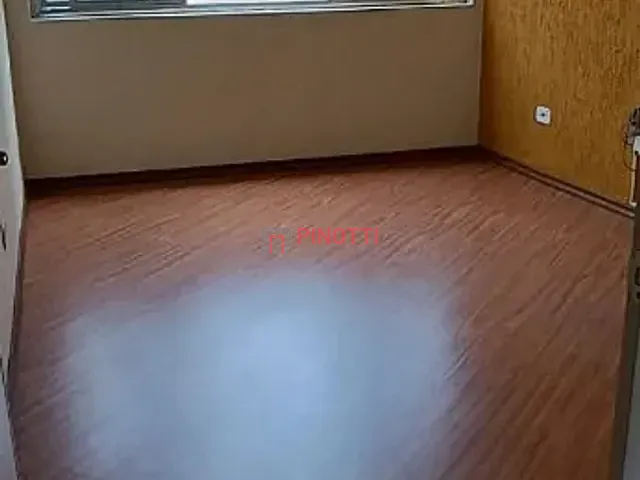 Sala à venda ou para alugar, no bairro Centro em Santo André