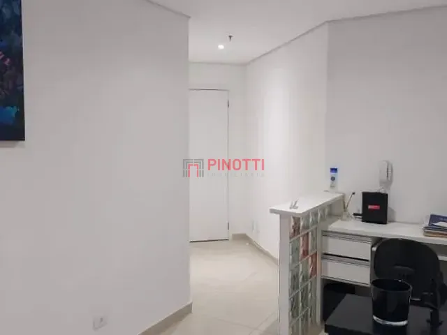 Sala à venda, no bairro Rudge Ramos em São Bernardo do Campo