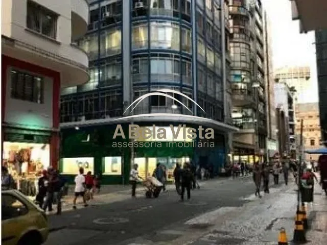 Sala com 62m², à venda, no bairro República em São Paulo