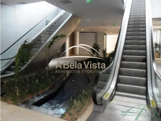 Sala à venda, no bairro Alphaville Empresarial em Barueri