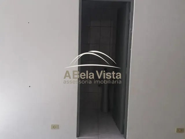 Sala para alugar, no bairro Santo Antônio em Osasco
