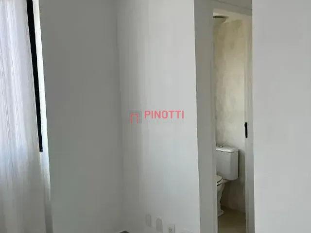 Sala à venda ou para alugar, no bairro Centro em São Bernardo do Campo