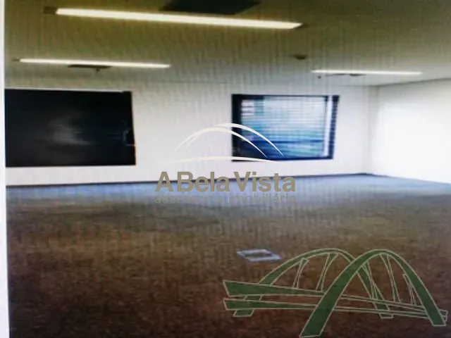 Sala com 42m², para alugar, no bairro Vila Sao Silvestre em Barueri