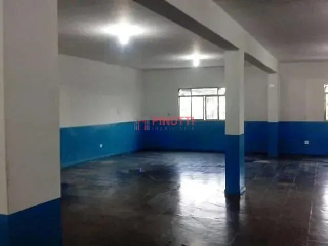 Sala para alugar, no bairro Independência em São Bernardo do Campo