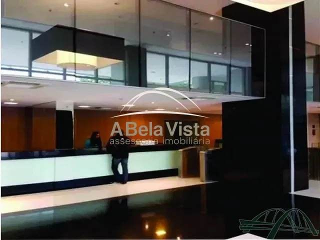 Sala à venda, no bairro Empresarial 18 do Forte em Barueri