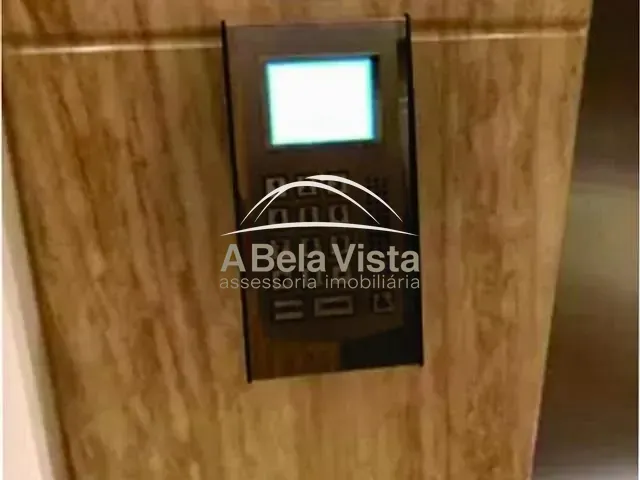 Sala à venda, no bairro Alphaville Industrial em Barueri