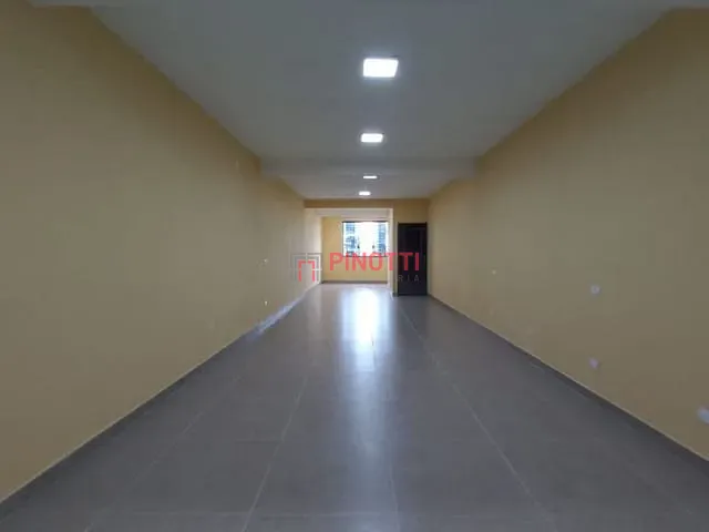 Sala para alugar, no bairro Nova Petrópolis em São Bernardo do Campo