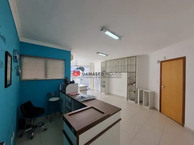 Prédio para alugar, no bairro Campestre em Santo André