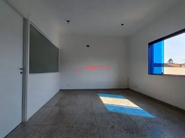 Sala para alugar, no bairro Parque dos Pássaros em São Bernardo do Campo