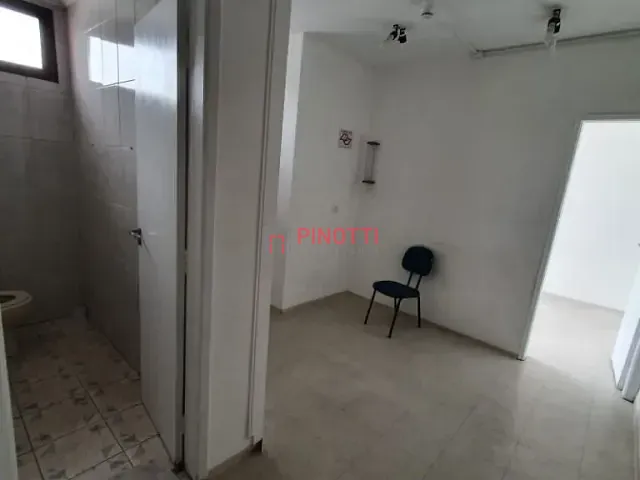 Sala à venda ou para alugar, no bairro Centro em São Bernardo do Campo