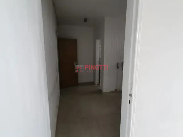 Sala à venda ou para alugar, no bairro Centro em São Bernardo do Campo