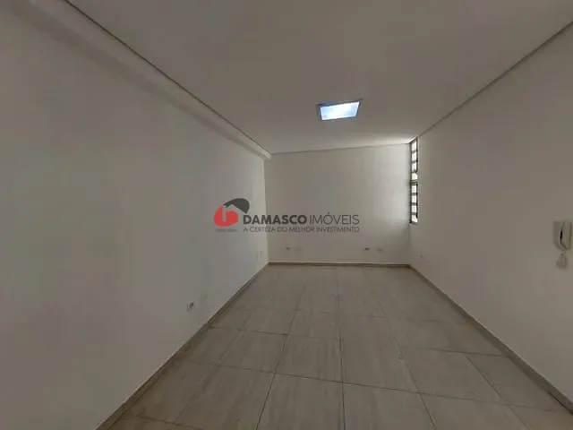 Sala para alugar, no bairro Centro em Santo André