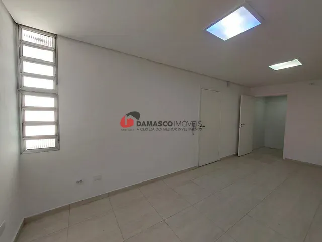 Sala para alugar, no bairro Centro em Santo André