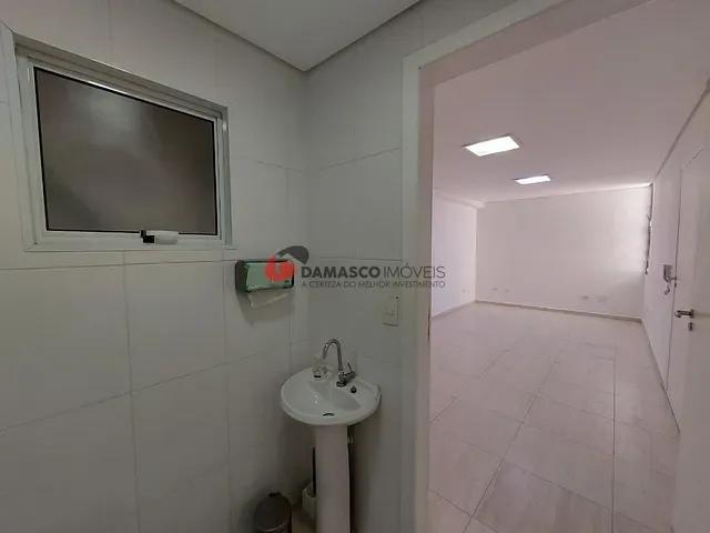 Sala para alugar, no bairro Centro em Santo André