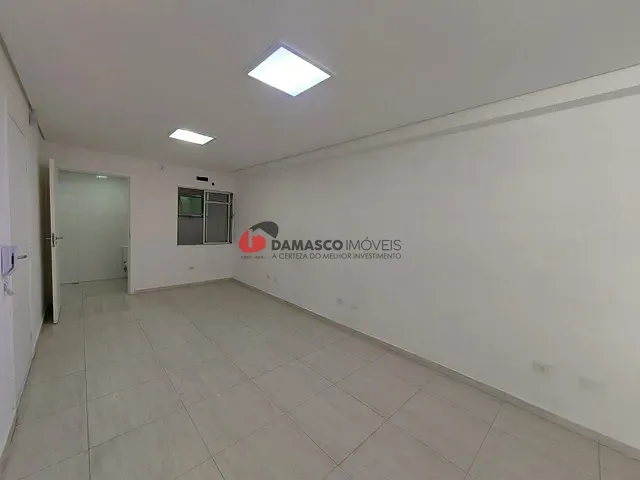 Sala para alugar, no bairro Centro em Santo André