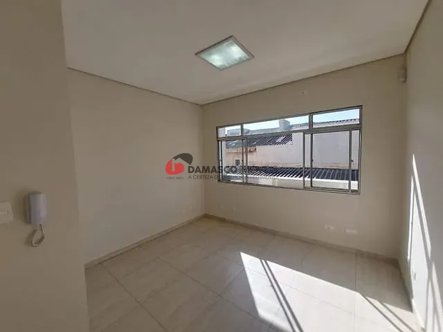 Sala para alugar, no bairro Osvaldo Cruz em São Caetano do Sul