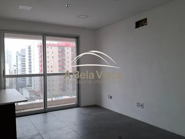 Sala à venda, no bairro Centro em Osasco