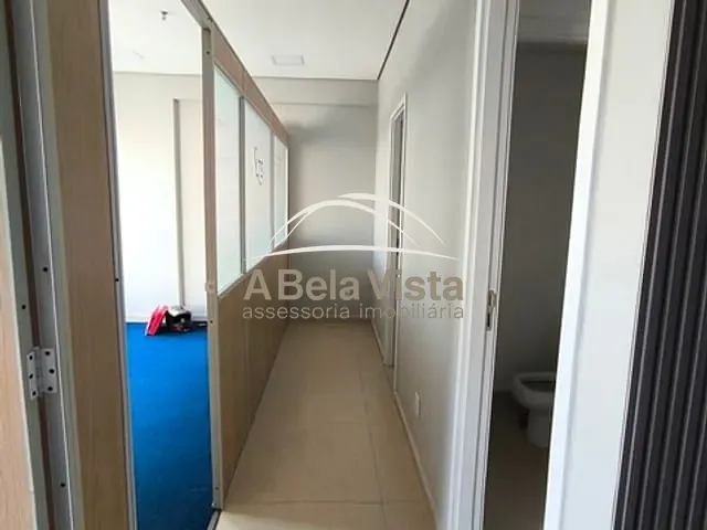 Sala com 36m², para alugar, no bairro Centro em Osasco