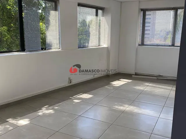 Sala à venda, no bairro Santo Antônio em São Caetano do Sul