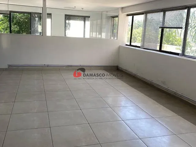 Sala à venda, no bairro Santo Antônio em São Caetano do Sul