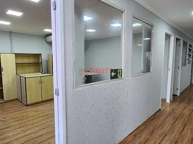 Sala para alugar, no bairro Nova Petrópolis em São Bernardo do Campo