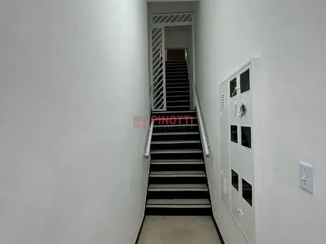 Sala para alugar, no bairro Rudge Ramos em São Bernardo do Campo