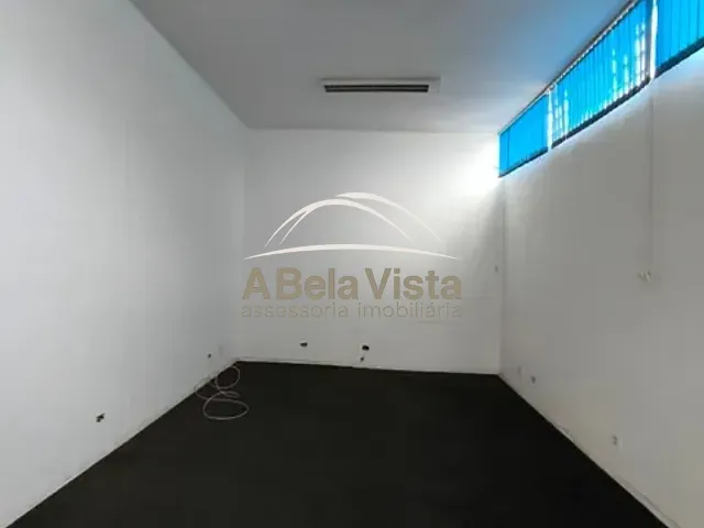Sala com 28m², para alugar, no bairro Centro em Osasco