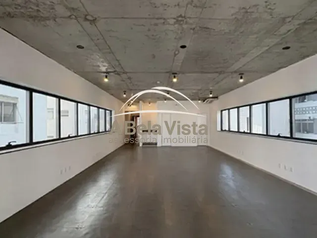 Sala à venda, no bairro Paraíso em São Paulo