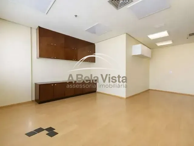Conjunto comercial com 45m², à venda, no bairro Vila Clementino em São Paulo