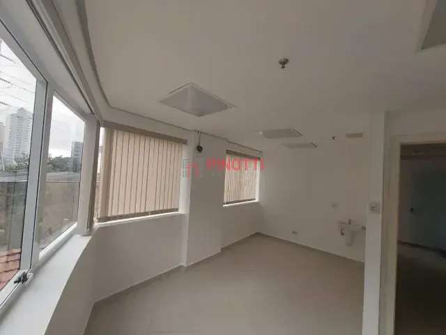 Sala para alugar, no bairro Santa Terezinha em São Bernardo do Campo