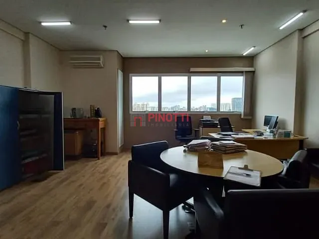Sala para alugar, no bairro Centro em São Bernardo do Campo