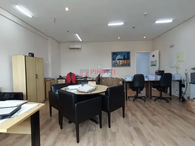 Sala para alugar, no bairro Centro em São Bernardo do Campo