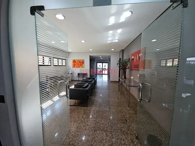 Sala à venda, no bairro Jardim Bela Vista em Santo André