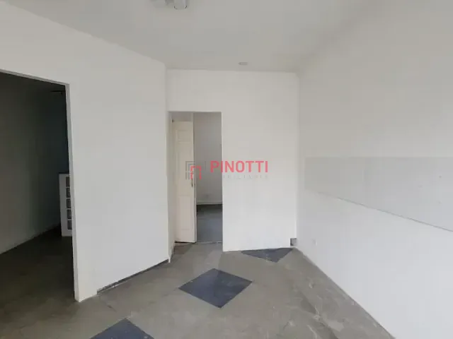 Sala à venda ou para alugar, no bairro Jardim do Mar em São Bernardo do Campo