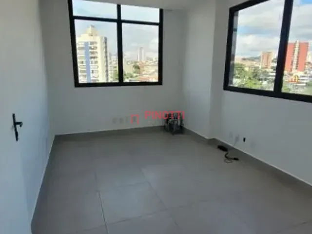 Sala à venda ou para alugar, no bairro Centro em São Bernardo do Campo