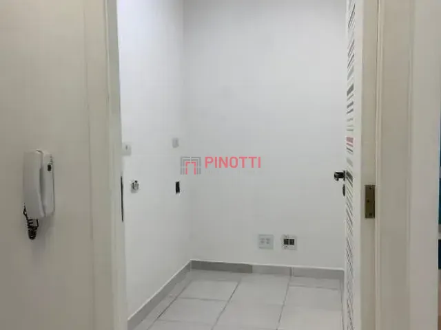 Sala à venda, no bairro Jardim do Mar em São Bernardo do Campo