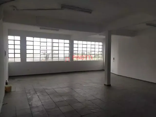Sala para alugar, no bairro Ferrazópolis em São Bernardo do Campo