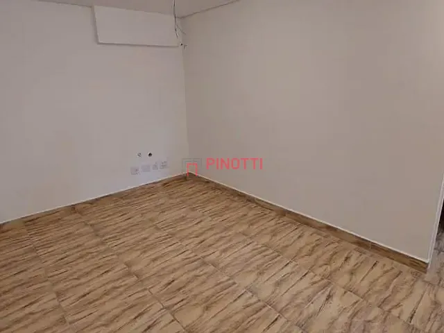 Sala à venda ou para alugar, no bairro Jardim do Mar em São Bernardo do Campo