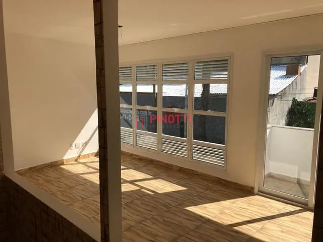 Sala à venda ou para alugar, no bairro Jardim do Mar em São Bernardo do Campo
