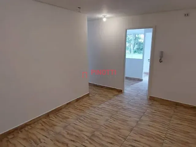 Sala à venda ou para alugar, no bairro Jardim do Mar em São Bernardo do Campo