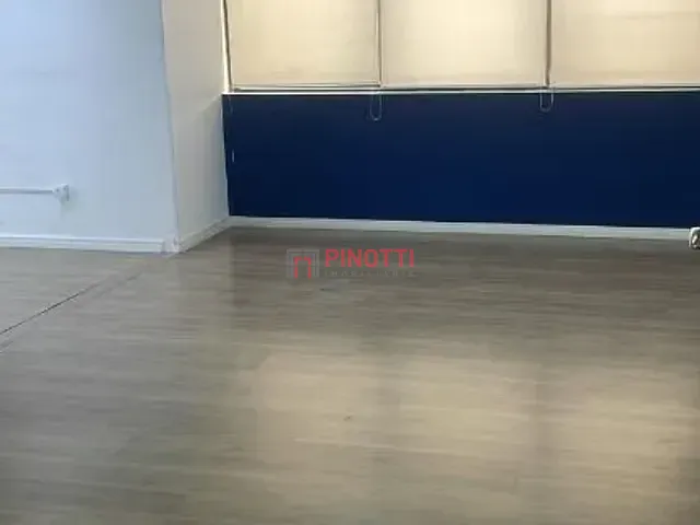 Sala para alugar, no bairro Paraíso em Santo André