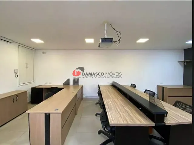 Sala com 12m², para alugar, no bairro Barcelona em São Caetano do Sul