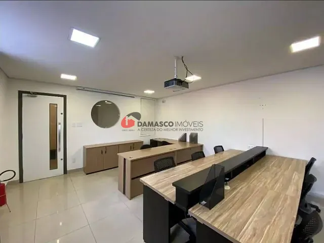 Sala com 12m², para alugar, no bairro Barcelona em São Caetano do Sul