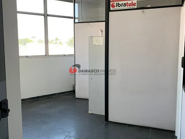 Sala à venda, no bairro Rudge Ramos em São Bernardo do Campo