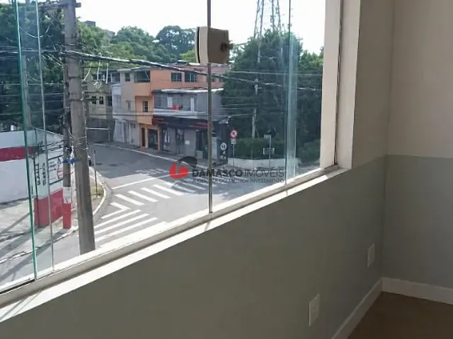 Sala para alugar, no bairro Taboão em Diadema